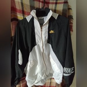 Nike windbreaker jacket